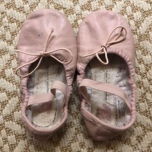 Bloch girls ballet slippers